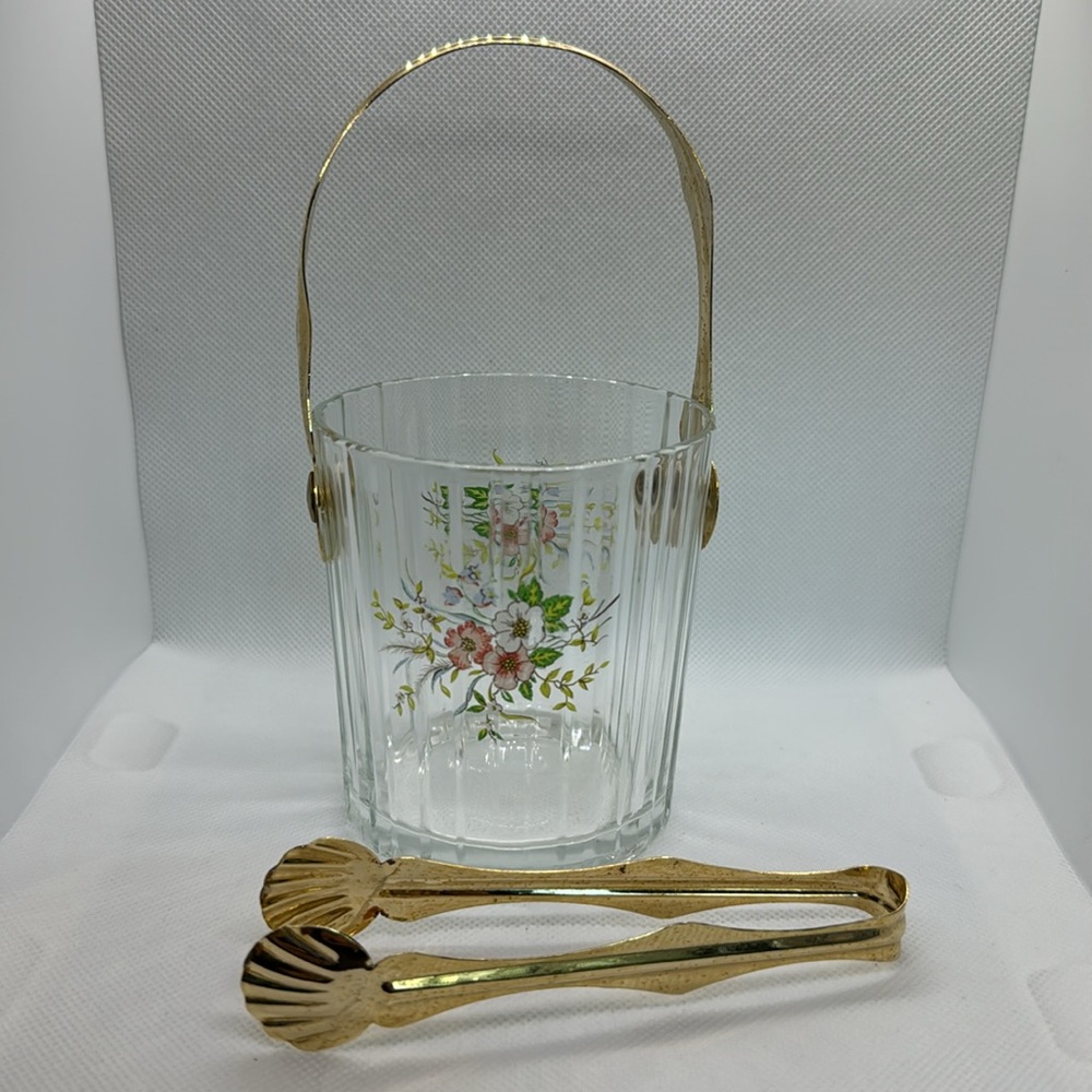 🫟3/$25🫟 Vintage small table ice bucket glass with flowers. - Picture 6 of 9